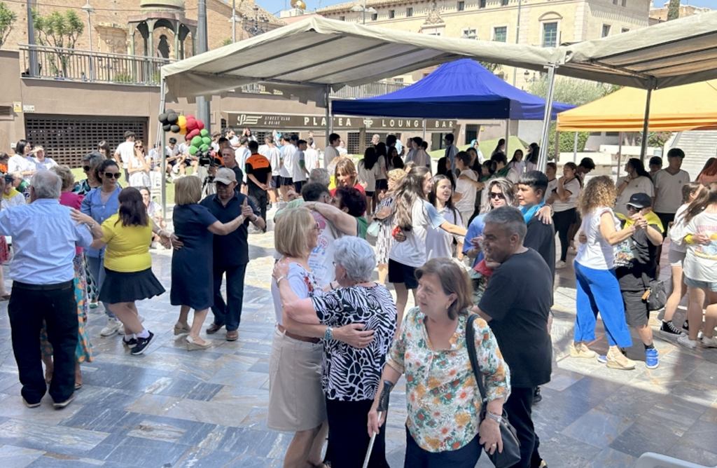 Totana acogió el III Encuentro Intergeneracional